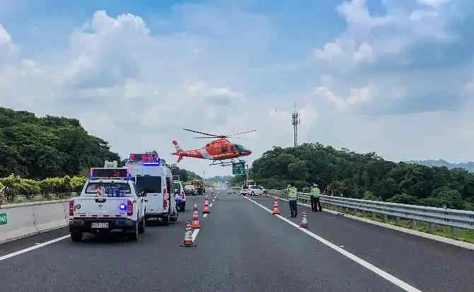宜君高速公路汽车救援案例